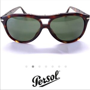 Persol sunglasses. Euc